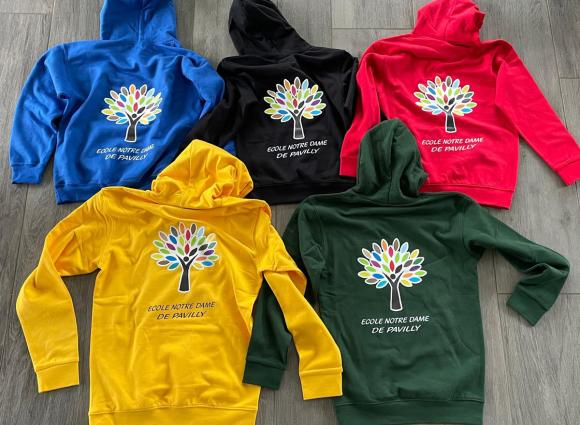 Polos offerts à chaque éléve - Notre Dame